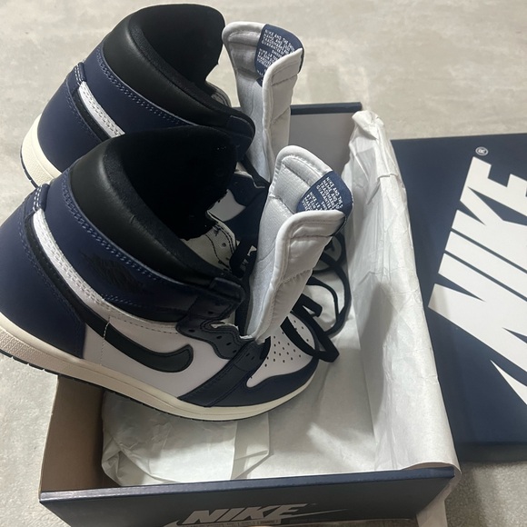 Jordan Other - Air Jordan 1 Retro High OG 'Midnight Navy Men’s 5.5 / Womens 7 BRAND NEW W/BOX